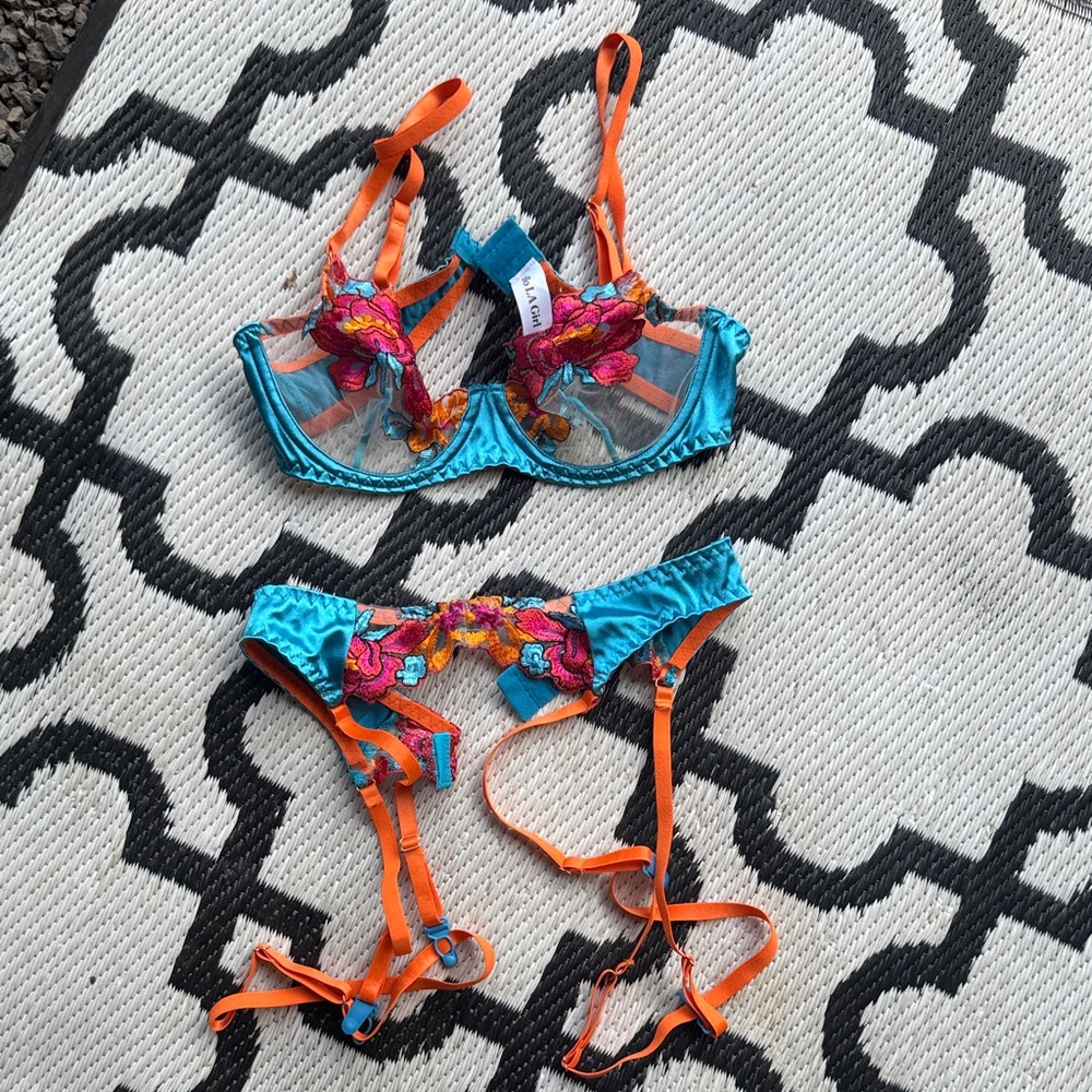 Embroidered Floral Sheer Bra & Garter Brief Set - Turquoise & Orange